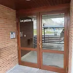 Apartmán Precioso Atico Con Bonitas Vistas A La Pena Oroel