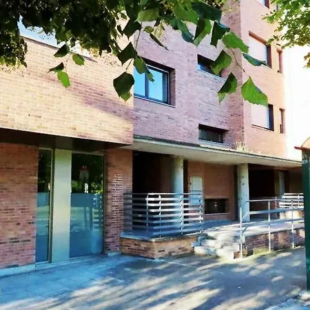 Precioso Atico Con Bonitas Vistas A La Pena Oroel 아파트 *