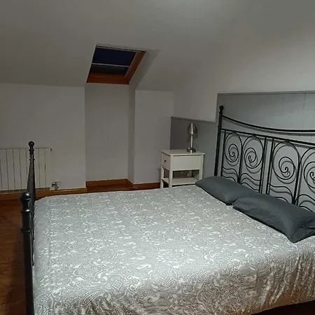 Apartment Precioso Atico Con Bonitas Vistas A La Pena Oroel Jaca