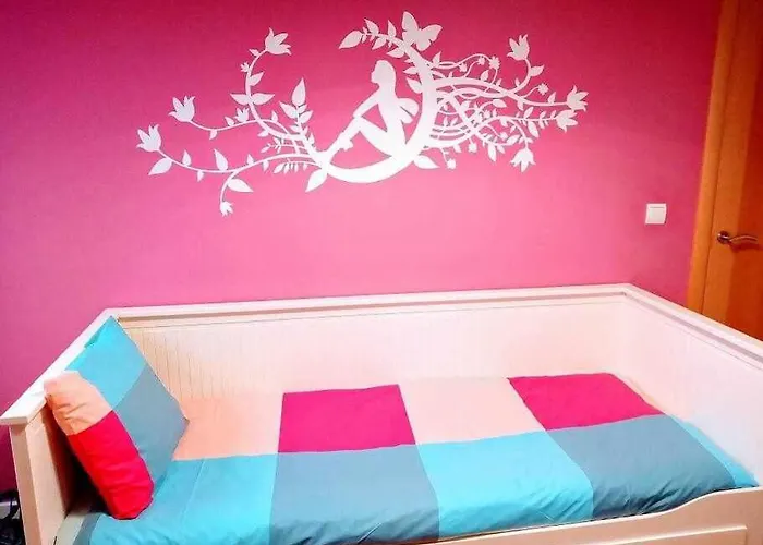 Precioso Atico Con Bonitas Vistas A La Pena Oroel 아파트