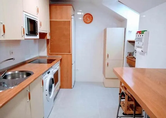 Precioso Atico Con Bonitas Vistas A La Pena Oroel *