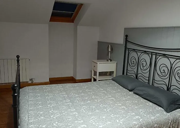 아파트 Precioso Atico Con Bonitas Vistas A La Pena Oroel 하카